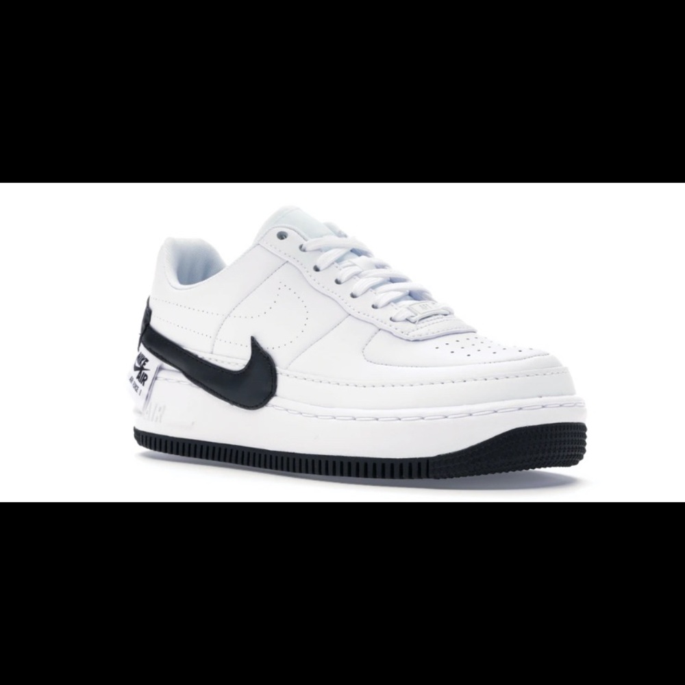Nike Air Force One jesters